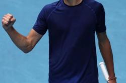 2025兩(liǎng)新科巡回赛冠(guān)军，上周巡回赛逞英豪，証(zhèng)明自己绝非流星