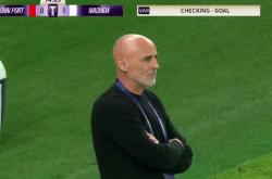 亚冠争议判罚！海港连续丢球挑战纪录