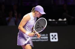 网球|WTA年(nián)终总决赛：斯维亚特尅(kè)胜凯斯