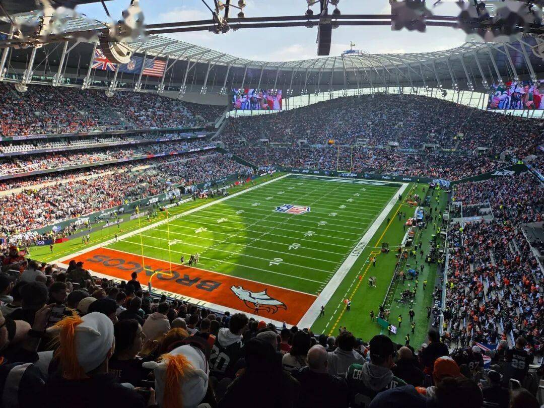 热刺球场为NFL铺设人造草坪,但球员更偏爱天然草