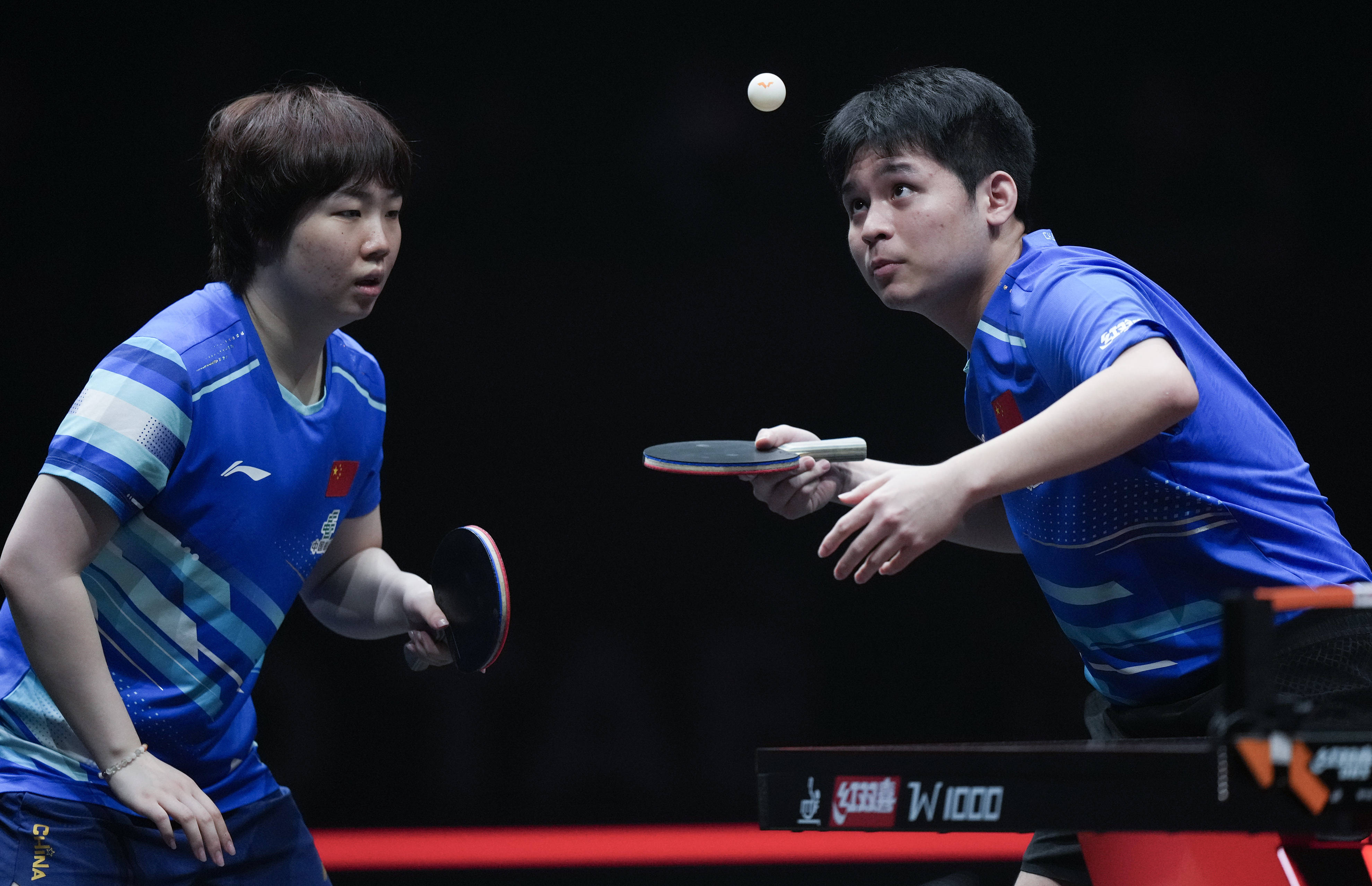 (体育)乒乓球——WTT香港总决赛:林诗栋/蒯曼无缘混双决赛