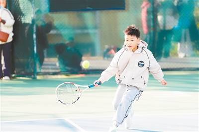 惠济区中小学生网球比赛开拍