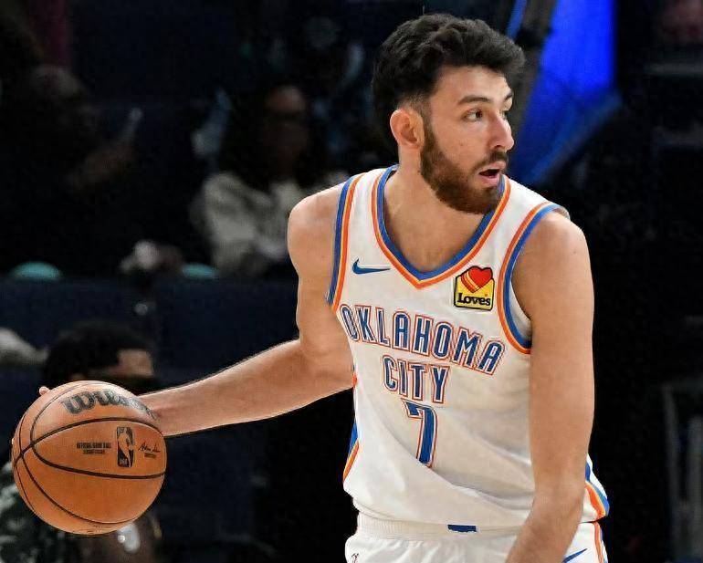 23胜1负+净胜388分!7主力缺席残阵雷霆一节打花比赛,爵士主场设备都被雷霆打冒烟